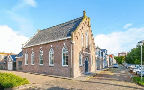 Getransformeerde kerk in Den Helder